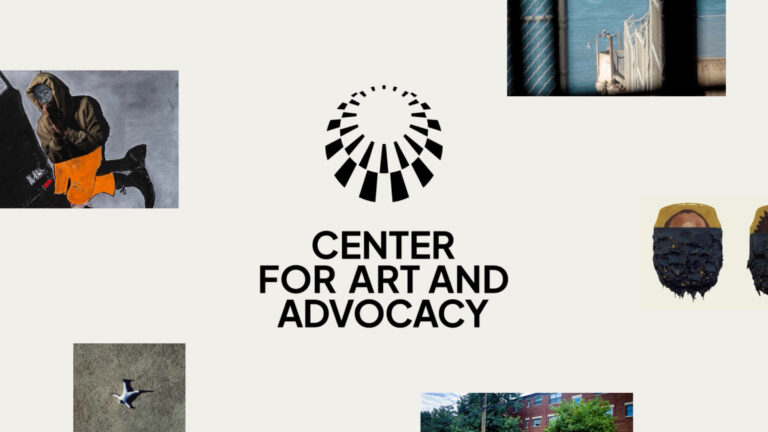 01 The Center Opening Cover